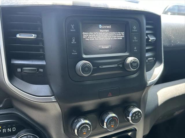 2022 Ram 1500 Big Horn Crew Cab 4x2 5'7" Box
