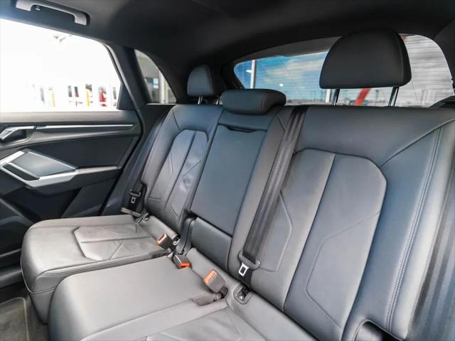2023 Audi Q3 Premium 45 TFSI S line quattro Tiptronic