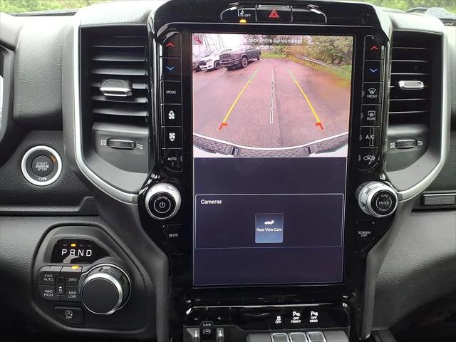 2026 Ram 1500 Big Horn Crew Cab 4x4 57 Box