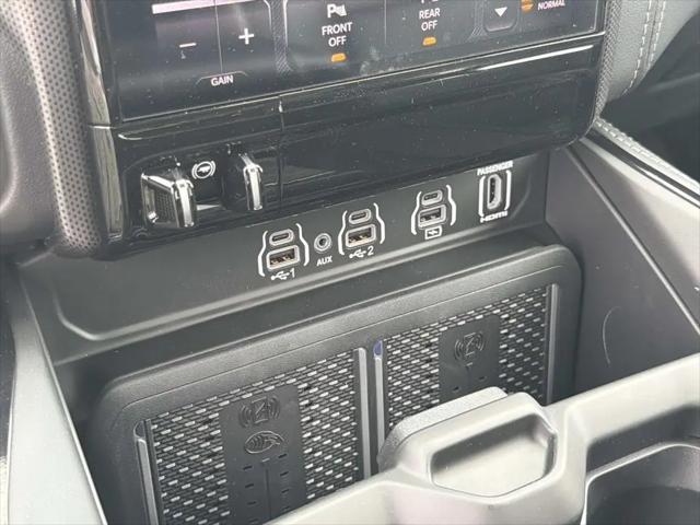 2026 Ram 1500 Limited Crew Cab 4x4 5'7" Box