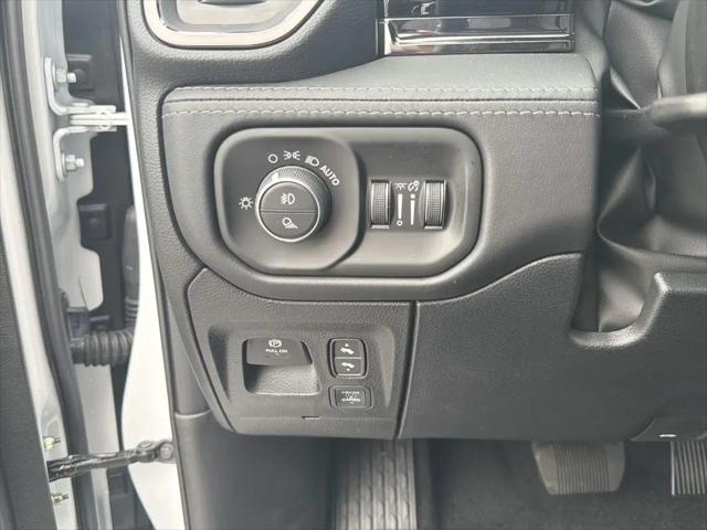 2026 Ram 1500 Limited Crew Cab 4x4 5'7" Box