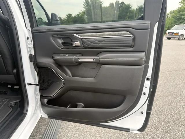 2026 Ram 1500 Limited Crew Cab 4x4 5'7" Box