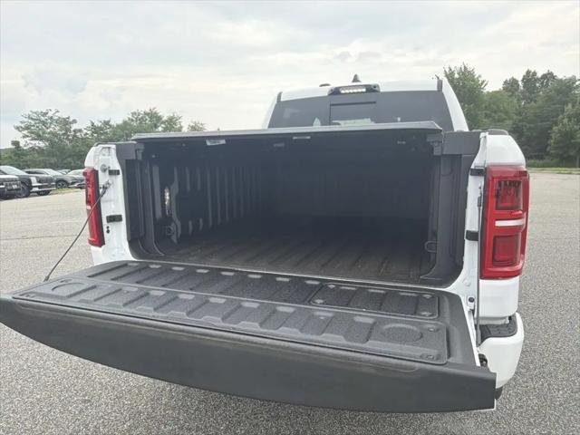 2026 Ram 1500 Limited Crew Cab 4x4 5'7" Box