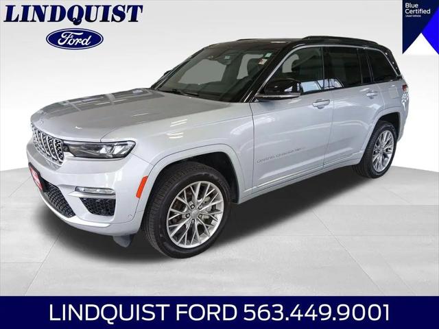 2025 Jeep Grand Cherokee Summit 4x4 for sale in Bettendorf, IA