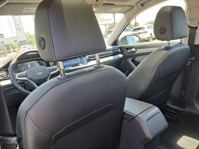 2025 Volkswagen Jetta 1.5T SE