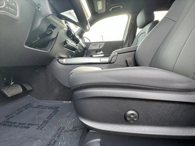 2026 Mercedes-Benz GLB 4MATIC