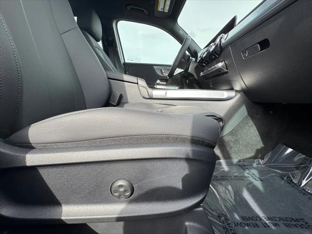 2026 Mercedes-Benz GLB 4MATIC