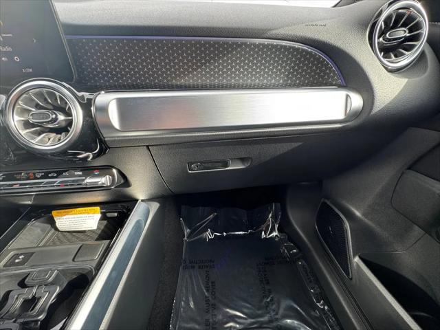 2026 Mercedes-Benz GLB 4MATIC