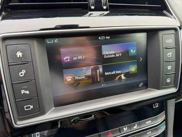 2017 Jaguar F-PACE 35t Prestige