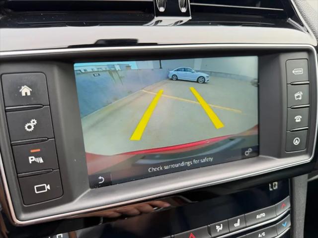 2017 Jaguar F-PACE 35t Prestige