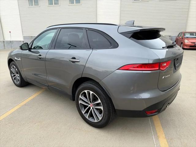 2018 Jaguar F-PACE 25t Premium