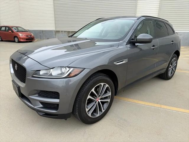 2018 Jaguar F-PACE 25t Premium