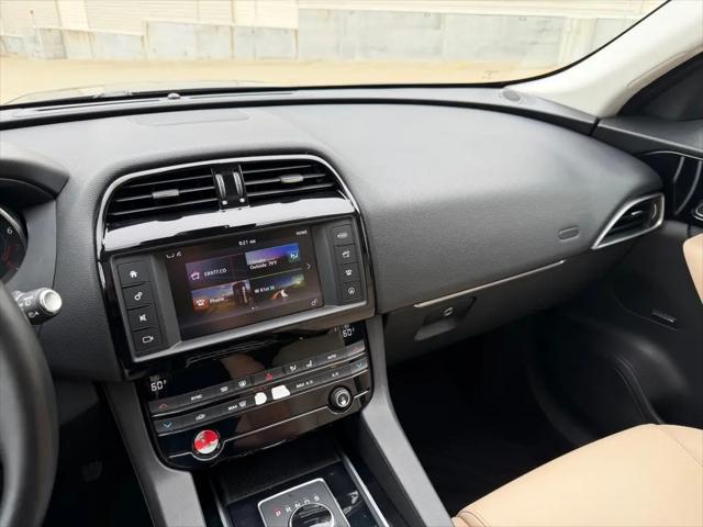 2018 Jaguar F-PACE 25t Premium