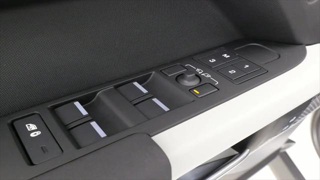 2023 Land Rover Defender 110 S