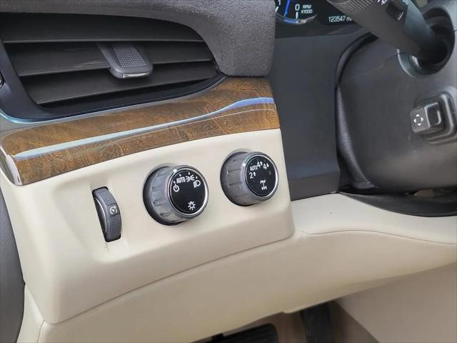 2020 Cadillac Escalade 4WD Luxury