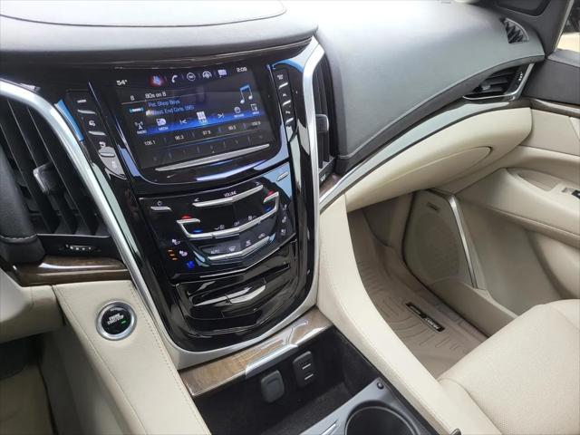 2020 Cadillac Escalade 4WD Luxury