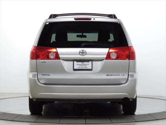 2009 Toyota Sienna LE