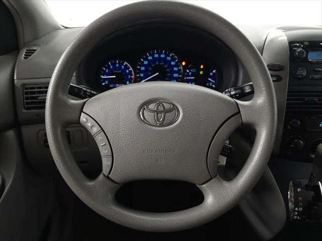 2009 Toyota Sienna LE