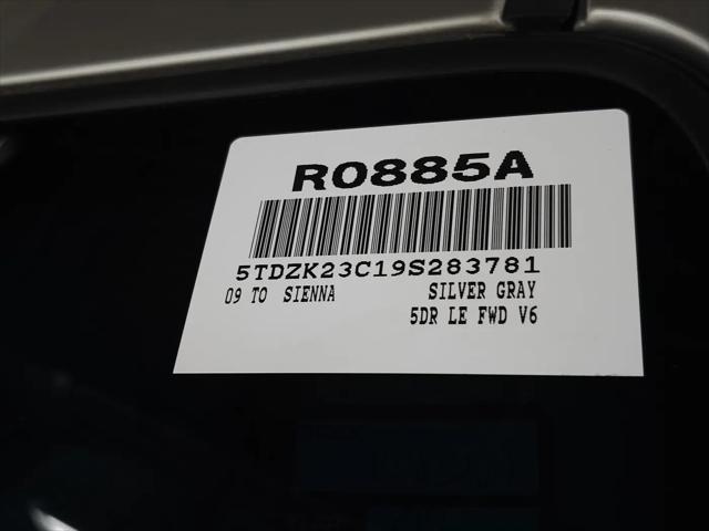 2009 Toyota Sienna LE