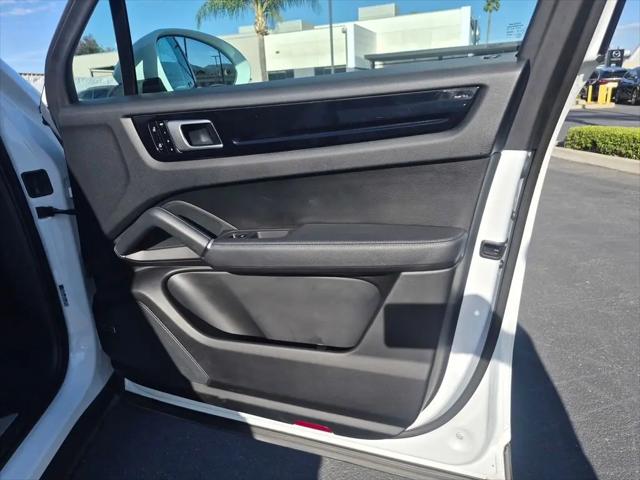 2021 Porsche Cayenne Cayenne
