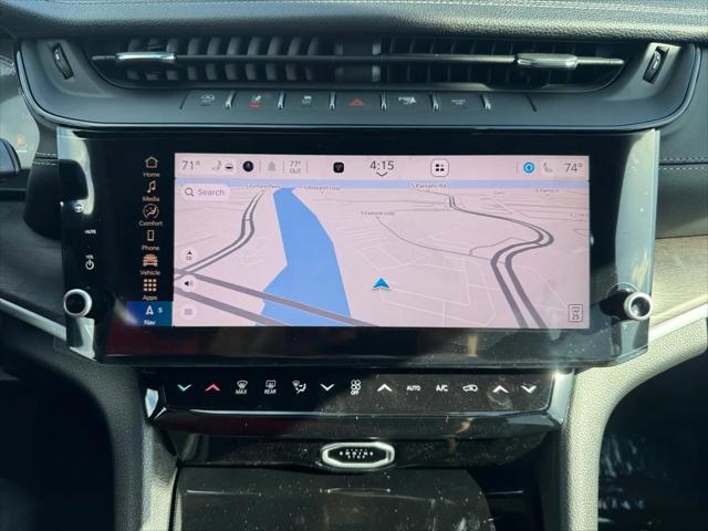 2026 Jeep Grand Cherokee L Altitude 4x2