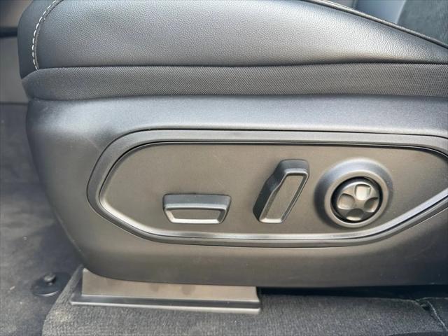 2026 Jeep Grand Cherokee L Altitude 4x2