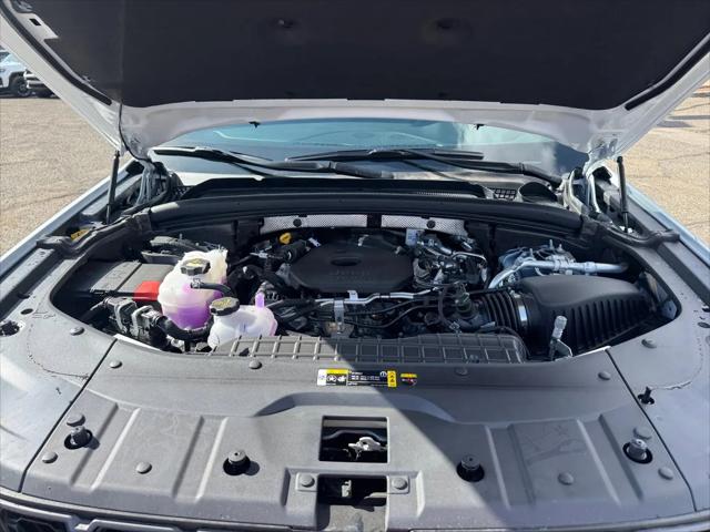 2026 Jeep Grand Cherokee L Altitude 4x2
