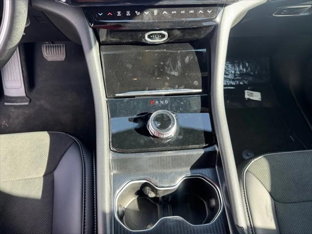 2026 Jeep Grand Cherokee L Altitude 4x2