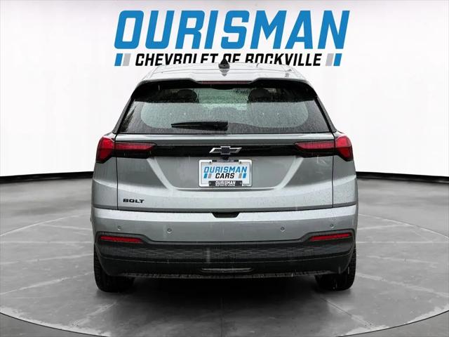 2027 Chevrolet Bolt LT FWD