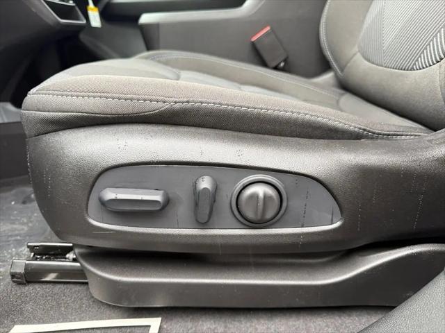 2027 Chevrolet Bolt LT FWD