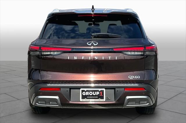2022 INFINITI QX60 LUXE