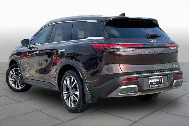 2022 INFINITI QX60 LUXE