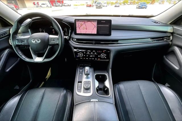 2022 INFINITI QX60 LUXE
