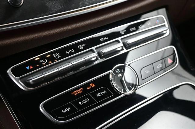 2017 Mercedes-Benz E-CLASS E 300 E 300