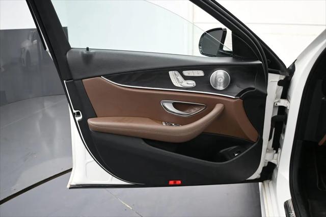 2017 Mercedes-Benz E-CLASS E 300 E 300