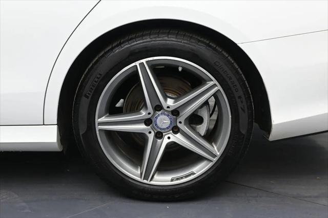 2017 Mercedes-Benz E-CLASS E 300 E 300