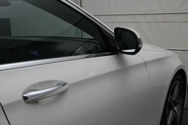 2017 Mercedes-Benz E-CLASS E 300 E 300