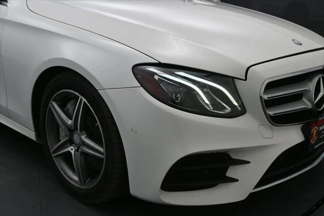 2017 Mercedes-Benz E-CLASS E 300 E 300