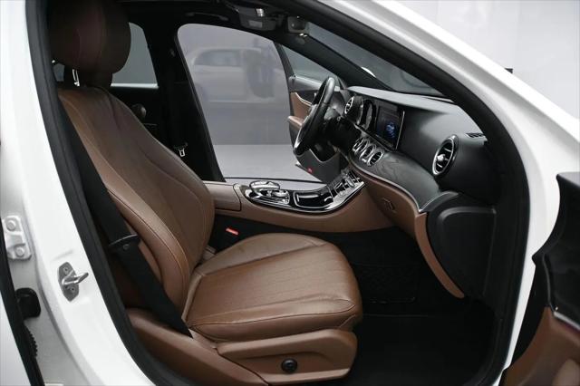 2017 Mercedes-Benz E-CLASS E 300 E 300