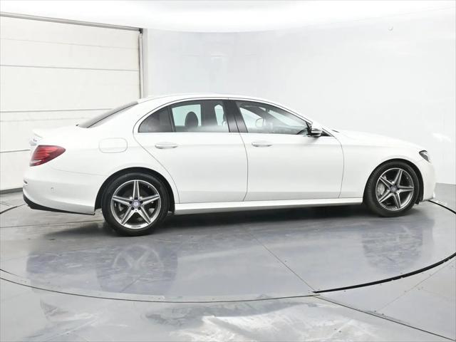 2017 Mercedes-Benz E-CLASS E 300 E 300