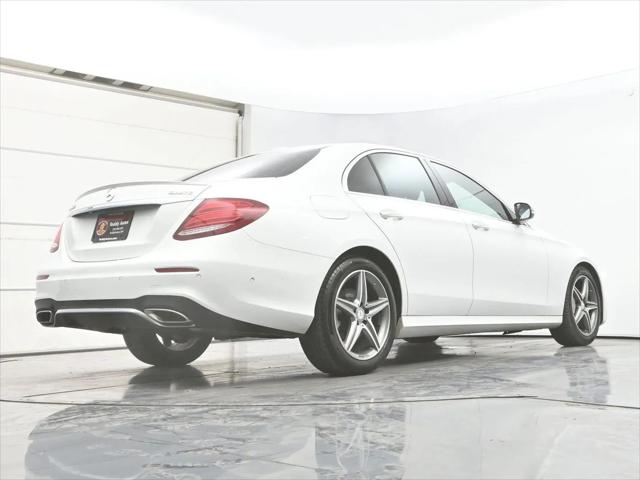 2017 Mercedes-Benz E-CLASS E 300 E 300
