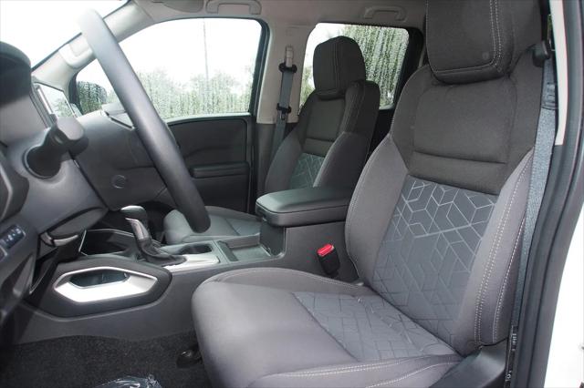 2026 Nissan Frontier Crew Cab SV 4x2