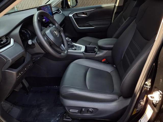 2025 Toyota RAV4 Hybrid XLE Premium