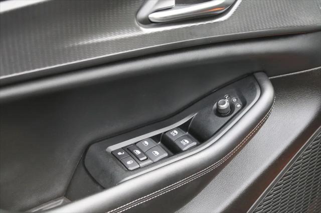 2024 Jeep Grand Cherokee L Laredo 4x2