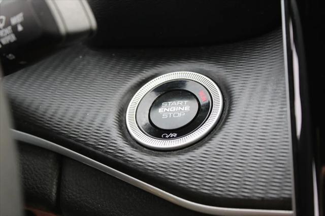 2024 Jeep Grand Cherokee L Laredo 4x2