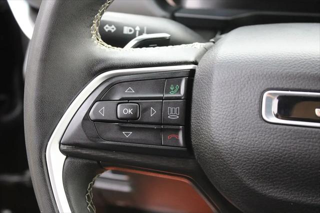 2024 Jeep Grand Cherokee L Laredo 4x2