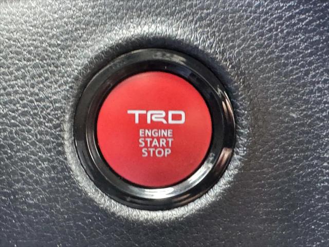 2026 Toyota Tundra SR5 CrewMax 5.5' Bed
