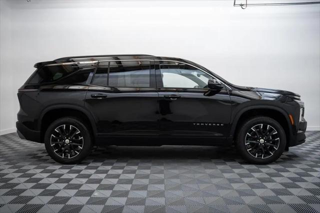 2026 Chevrolet Traverse AWD LT