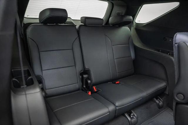 2026 Chevrolet Traverse AWD LT