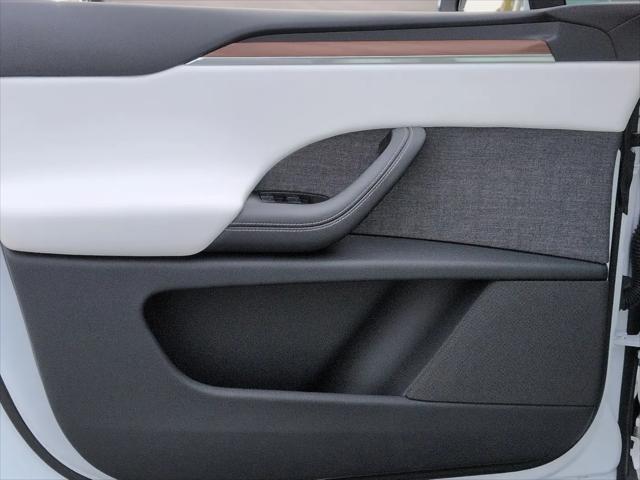 2024 Tesla Model X Long Range